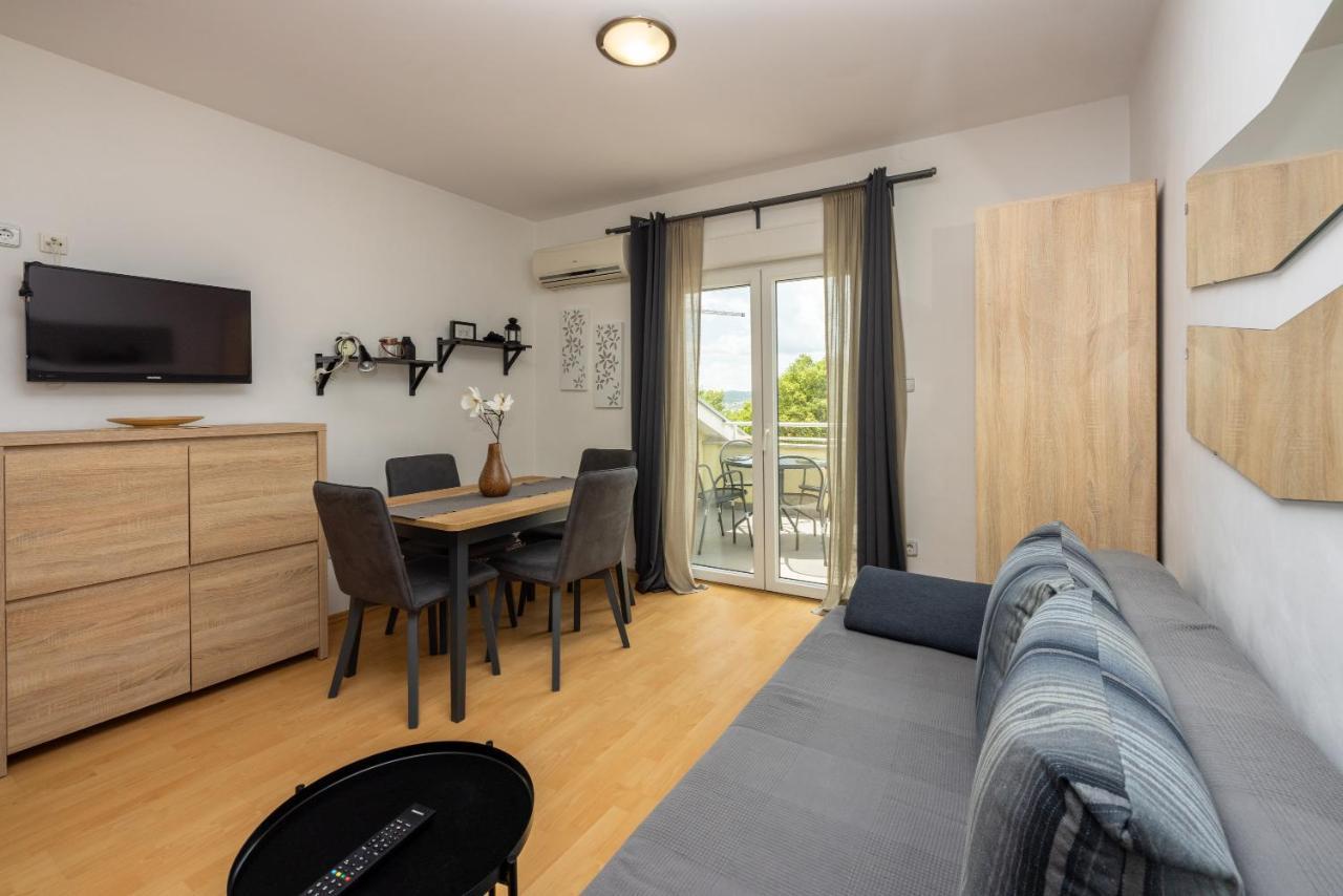 Apartments Claudia Crikvenica Εξωτερικό φωτογραφία
