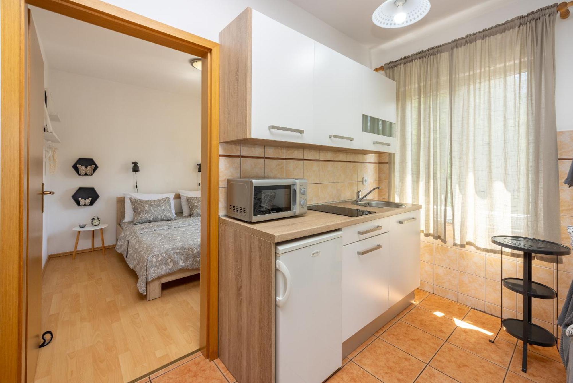 Apartments Claudia Crikvenica Εξωτερικό φωτογραφία