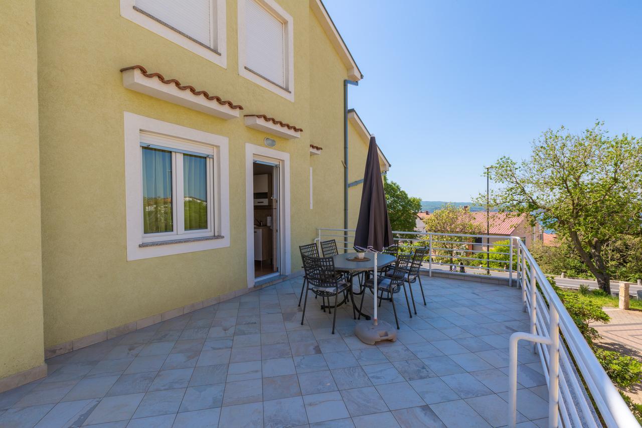 Apartments Claudia Crikvenica Εξωτερικό φωτογραφία